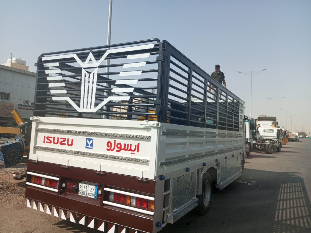 صناديق دينات في الرياض
